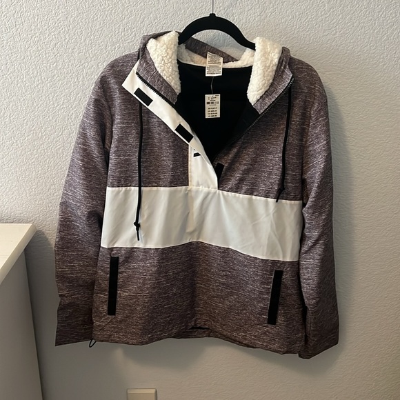 Victoria’s Secret PINK lightweight pull over hoodie - Picture 2 of 3